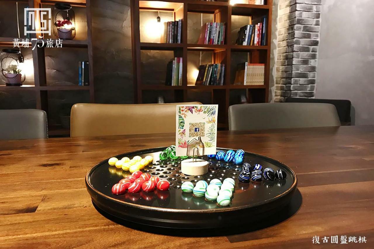 Military 75 Hotel Taichung Dış mekan fotoğraf